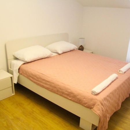 Villa Lusi House Sveti Filip i Jakov Esterno foto