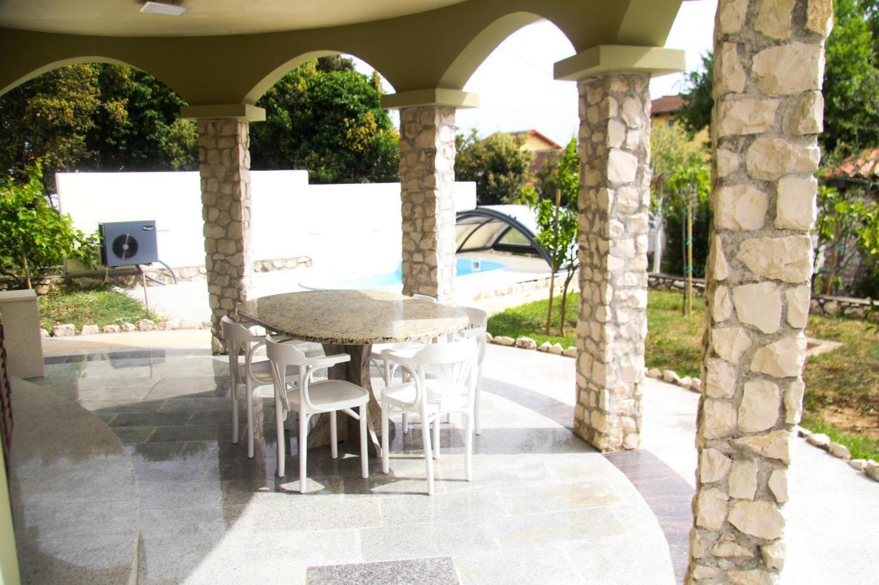 Villa Lusi House Sveti Filip i Jakov Esterno foto
