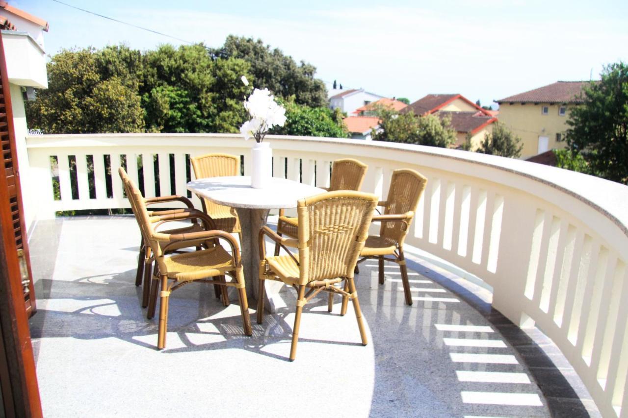 Villa Lusi House Sveti Filip i Jakov Esterno foto