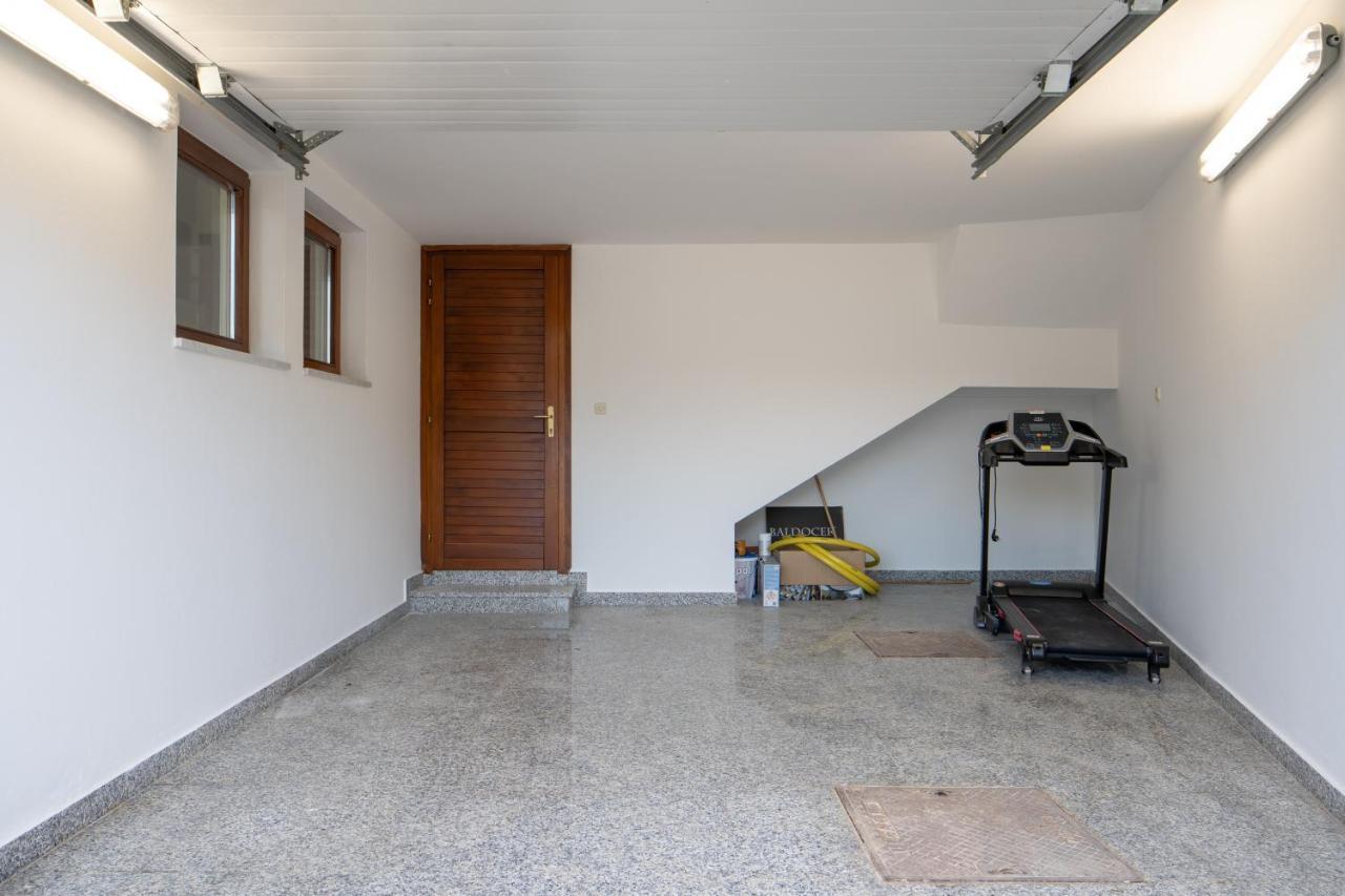 Villa Lusi House Sveti Filip i Jakov Esterno foto
