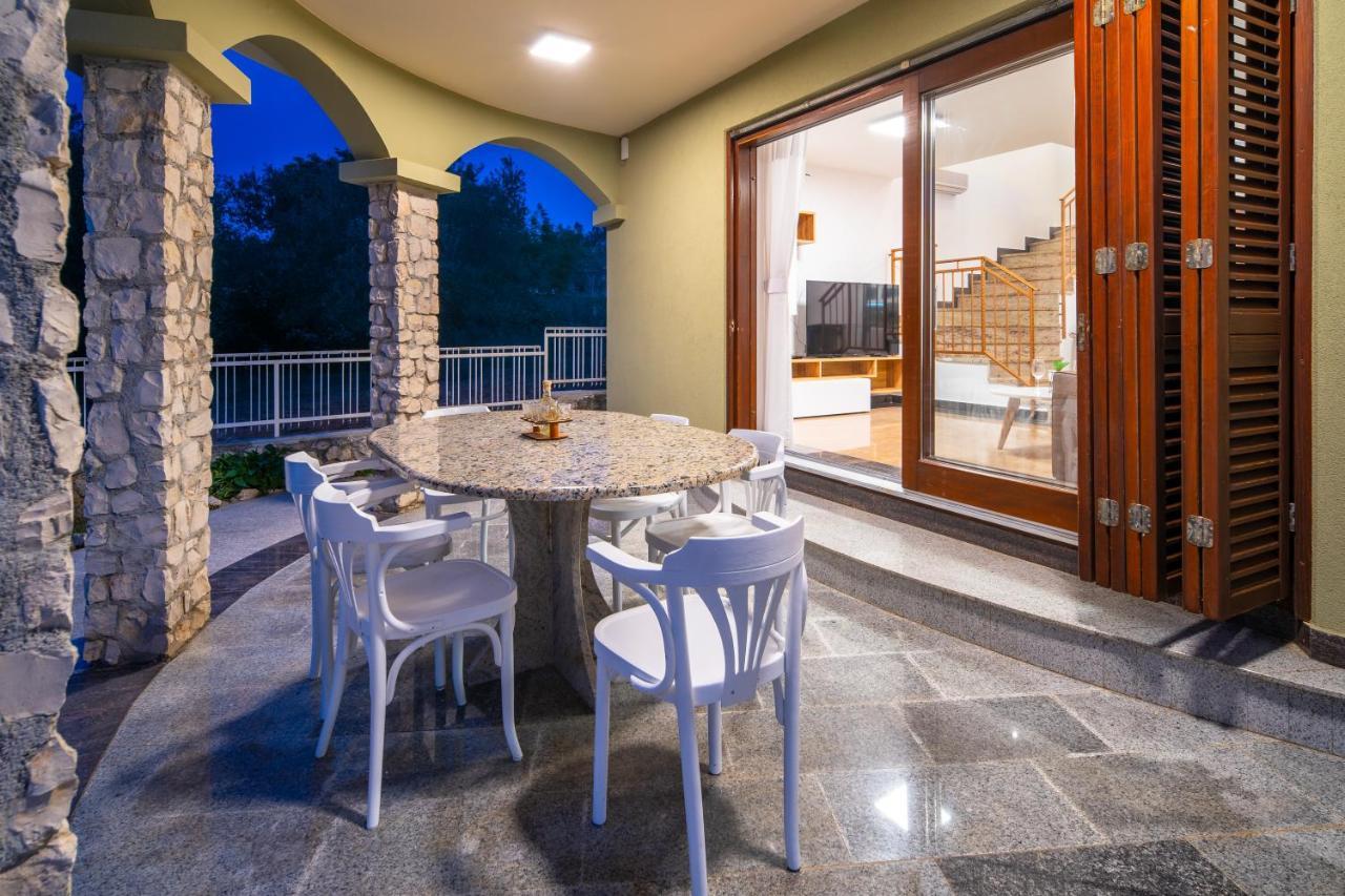 Villa Lusi House Sveti Filip i Jakov Esterno foto