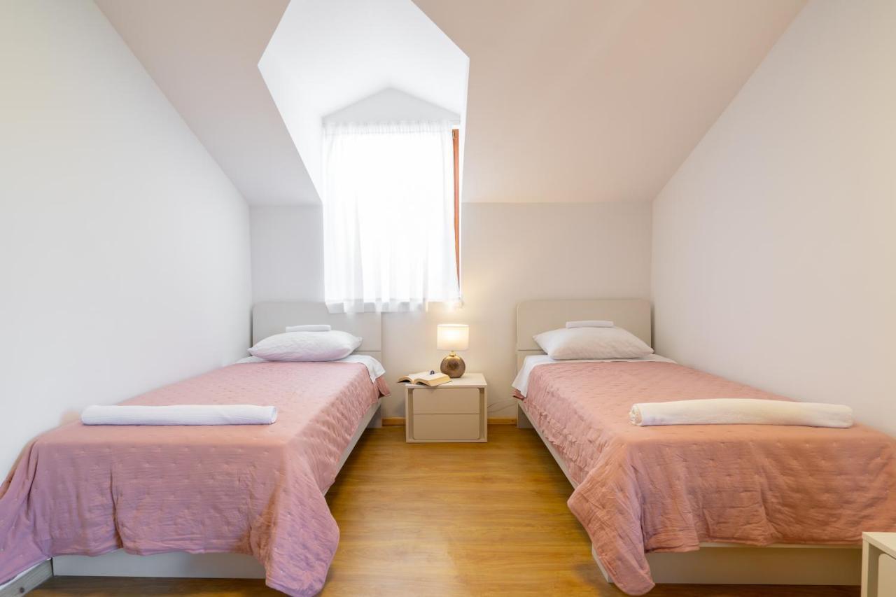 Villa Lusi House Sveti Filip i Jakov Esterno foto