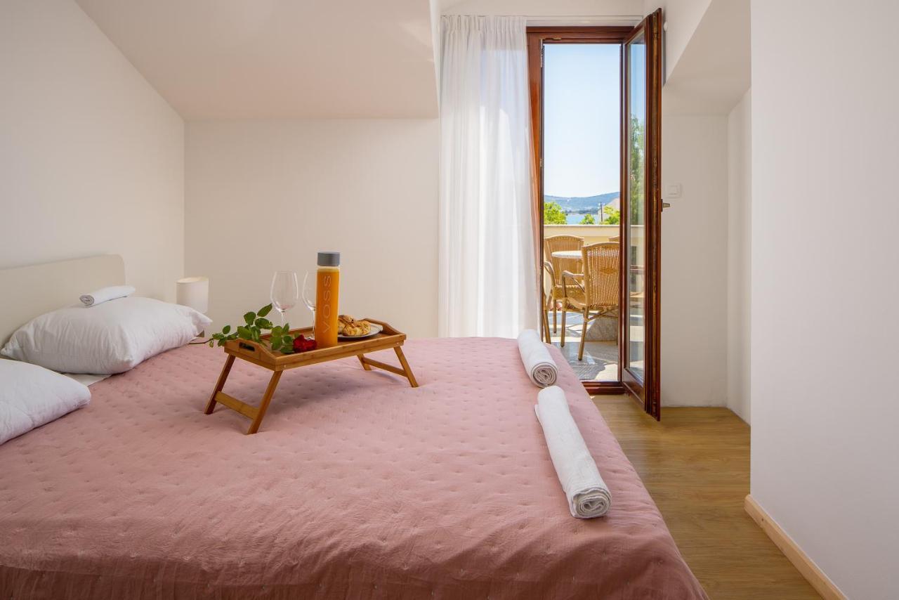 Villa Lusi House Sveti Filip i Jakov Esterno foto